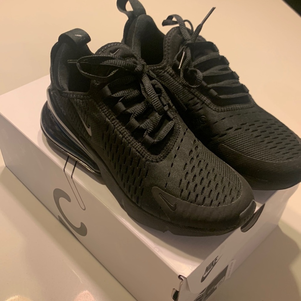 Brand new Nike air max 270 black